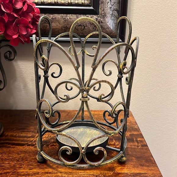 Candleholder ~ Metal with a Scroll Design - Picture 1 of 15